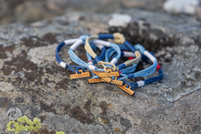 Ladda upp bild till gallerivisning, CleanSea armband ljusblå/blå