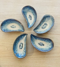 Ladda upp bild till gallerivisning, Blåmussla keramikskål