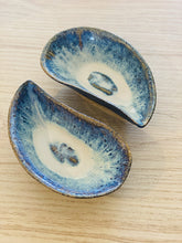 Ladda upp bild till gallerivisning, Blåmussla keramikskål