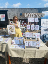 Ladda upp bild till gallerivisning, Vykort med pressad tång