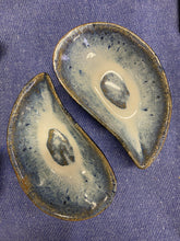 Ladda upp bild till gallerivisning, Blåmussla keramikskål