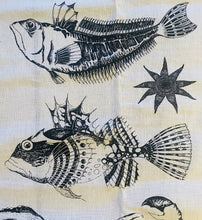 Ladda upp bild till gallerivisning, Kökshandduk med havets djur