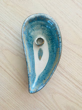 Ladda upp bild till gallerivisning, Blåmussla som ljusstake