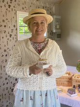 Ladda upp bild till gallerivisning, Tvål - Tång och Vildros