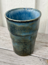 Ladda upp bild till gallerivisning, Blåmussla kaffemugg