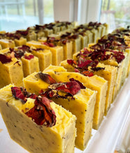 Ladda upp bild till gallerivisning, Tvål - Tång och Vildros