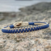 Ladda upp bild till gallerivisning, CleanSea armband Action taker

