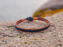Ladda upp bild till gallerivisning, CleanSea armband Action taker
