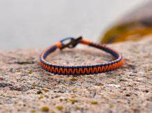 Ladda upp bild till gallerivisning, CleanSea armband Action taker
